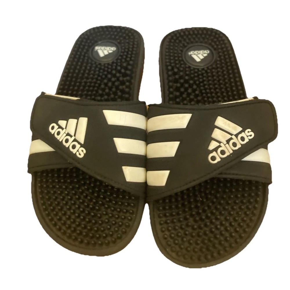 Adidas Black And White Adjustable Spike Slides Sandals Big Kids Size 4